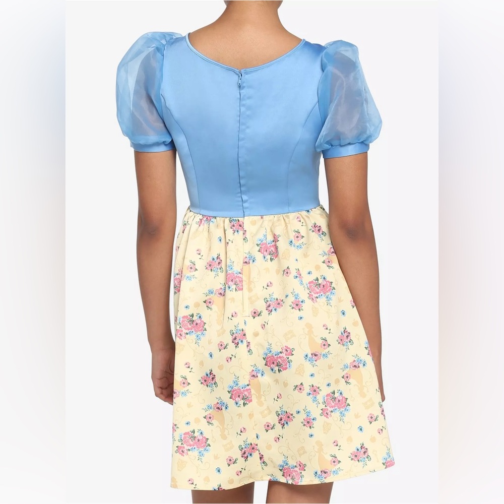 Snow White Her Universe Dress- NEW without tag - Picture 5 of 6